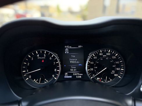 Used 2021 INFINITI Q50 Sensory w/ Cargo Package RWD image 29