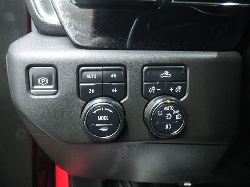 Used 2023 Chevrolet Silverado 1500 LT Trail Boss w/ Protection Package image 24