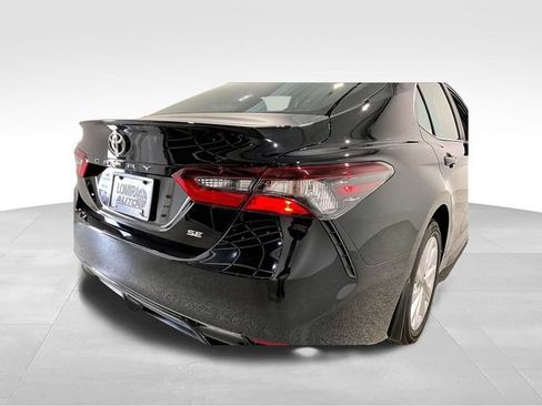 Used 2022 Toyota Camry SE FWD image 29