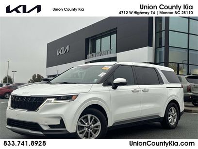 Certified 2023 Kia Carnival LX