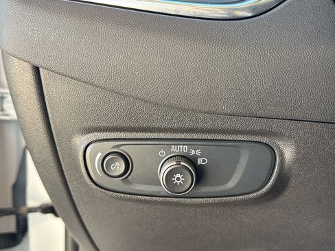 Certified 2024 Chevrolet Equinox LT image 16