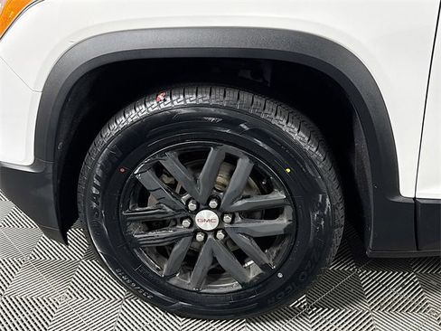 Used 2018 GMC Acadia SLT image 4