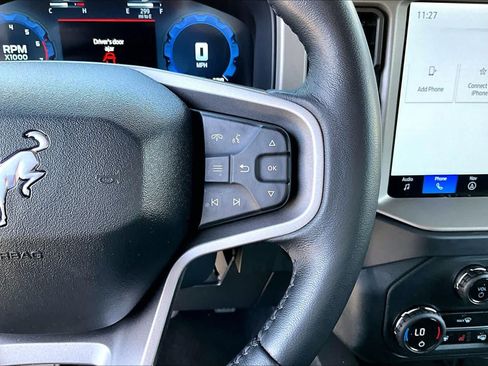 Used 2025 Ford Bronco Outer Banks AWD/4WD image 25