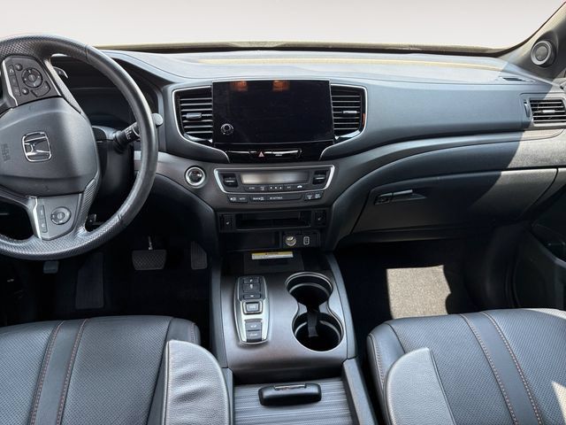 Used 2023 Honda Passport TrailSport image 10