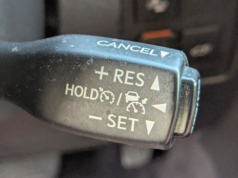 Used 2017 Lexus LX 570 4WD image 36
