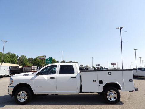 Used 2022 RAM 3500 Tradesman w/ Chrome Appearance Group AWD/4WD image 69
