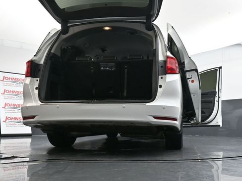 Used 2023 Honda Odyssey Elite image 53