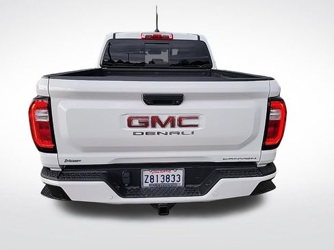 Used 2025 GMC Canyon Denali AWD/4WD image 8