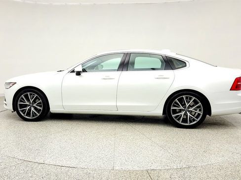 Used 2017 Volvo S90 T6 Momentum w/ Vision Package AWD/4WD image 8