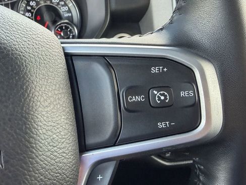 Used 2023 RAM 1500 Big Horn AWD/4WD image 30