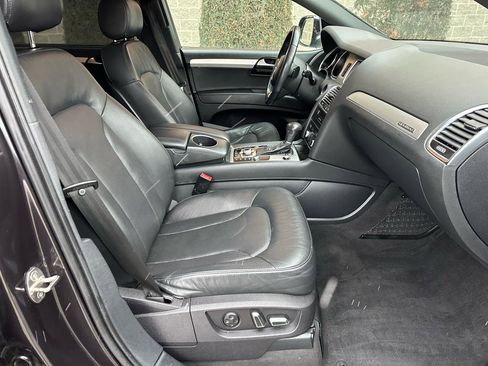 Used 2014 Audi Q7 3.0T S line Prestige w/ S Line Package image 17