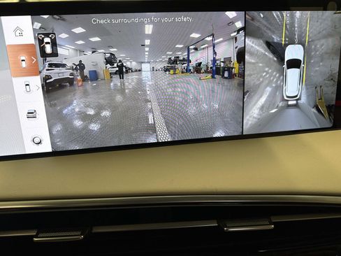 New 2026 Genesis GV70 3.5T Sport Prestige image 26