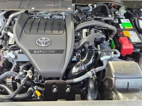 Used 2023 Toyota Highlander Limited FWD image 22