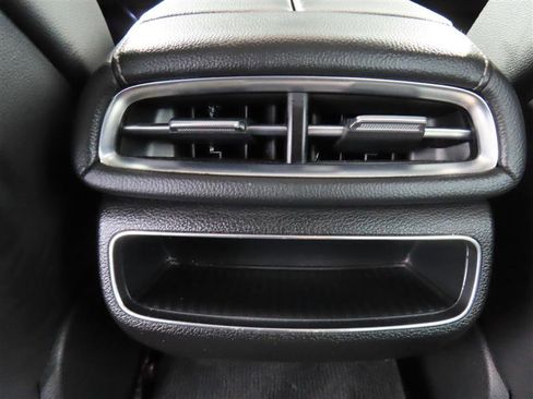 Used 2023 Genesis G80 2.5T image 33