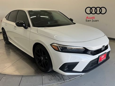 Used 2024 Honda Civic Sport image 1