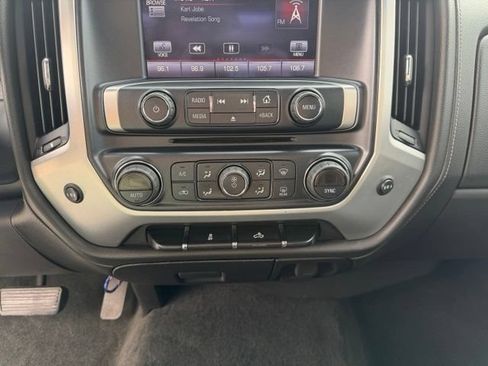 Used 2014 GMC Sierra 1500 SLE w/ SLE Value Package AWD/4WD image 17