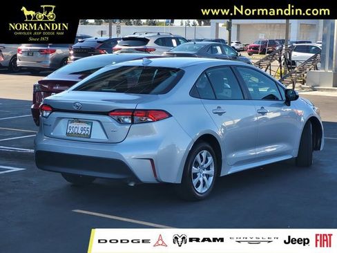 Used 2024 Toyota Corolla LE FWD image 4