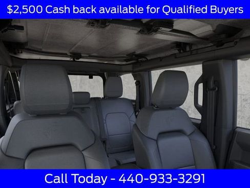 New 2025 Ford Bronco Outer Banks w/ Sasquatch Package image 14