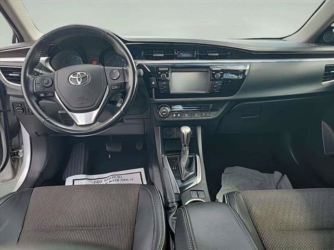 Used 2015 Toyota Corolla S FWD image 11