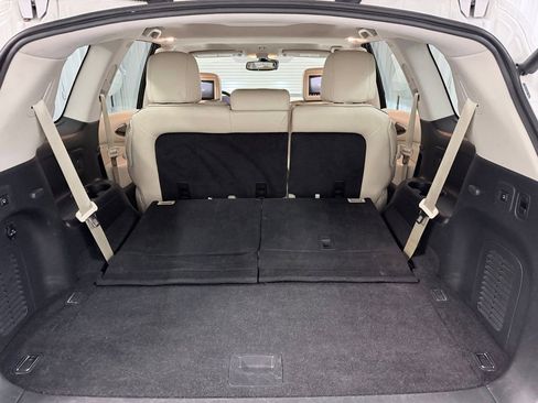 Used 2019 INFINITI QX60 Luxe w/ Sensory Package FWD image 37
