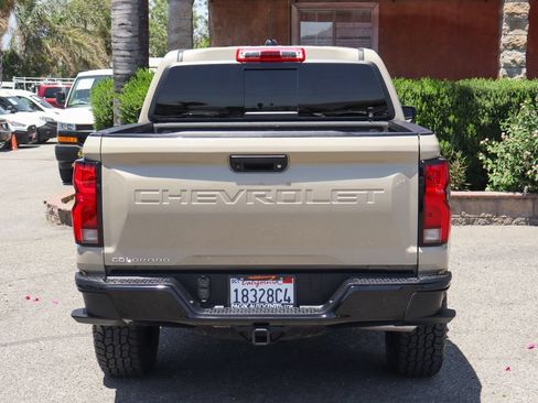 Used 2024 Chevrolet Colorado Z71 w/ Z71 Convenience Package 2 AWD/4WD image 7
