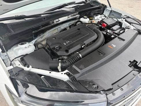 Used 2022 Buick Envision Preferred FWD image 11