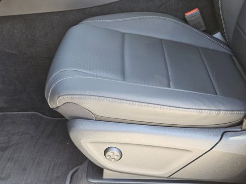 Certified 2026 Mercedes-Benz GLE 350 4MATIC image 23