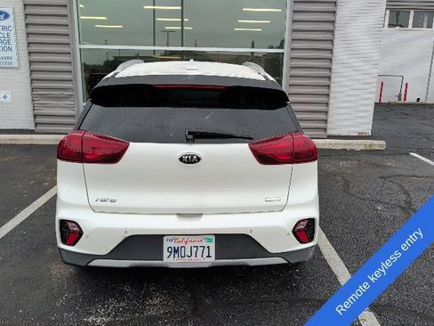 Used 2020 Kia Niro EX Premium FWD image 6