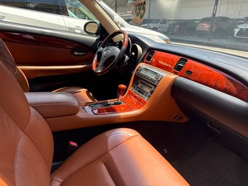 Used 2003 Lexus SC 430 Convertible RWD image 5