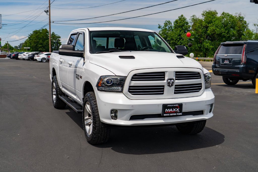 Used 2014 RAM 1500 Sport w/ Sport Premium Group AWD/4WD image 2