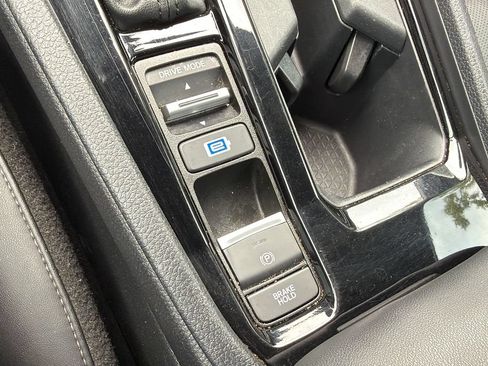 Used 2023 Honda Accord Sport image 29