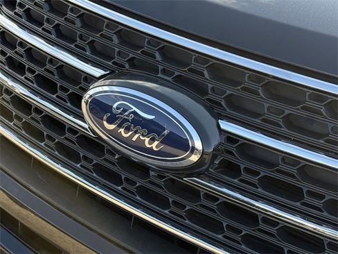 Certified 2023 Ford Explorer XLT w/ Equipment Group 202A image 25