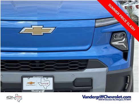 New 2026 Chevrolet Silverado EV LT w/ Plus Package AWD/4WD image 8