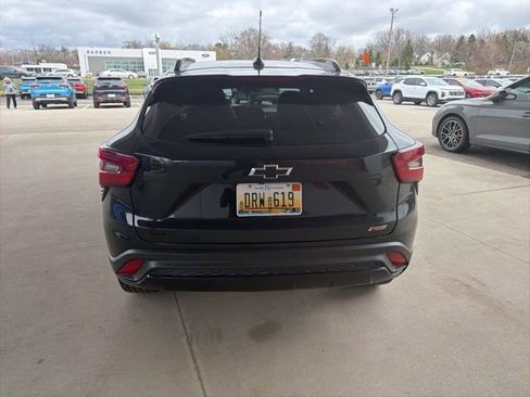 Used 2024 Chevrolet Trax RS w/ Driver Confidence Package image 4