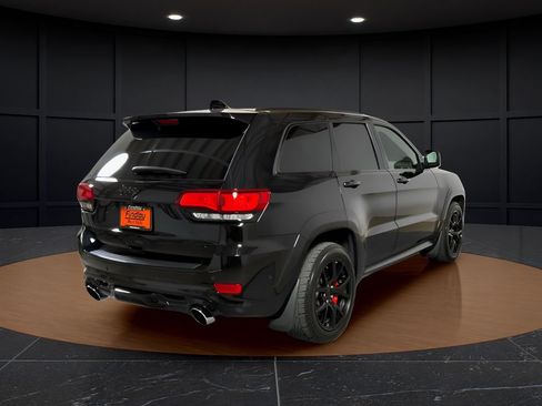 Used 2020 Jeep Grand Cherokee SRT AWD/4WD image 6