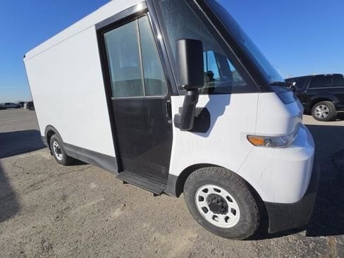 Used 2024 Chevrolet Brightdrop 400 AWD/4WD image 1