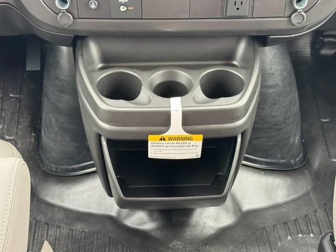 New 2026 Chevrolet Express 2500 w/ Driver Convenience Package RWD image 32