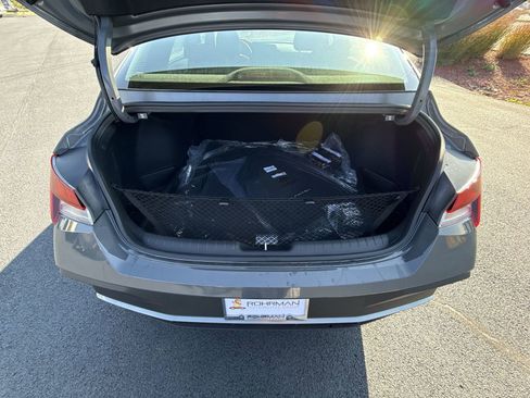 New 2025 Hyundai Elantra Sport w/ Cargo Package image 24