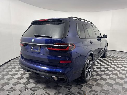 Certified 2025 BMW X7 xDrive40i w/ M Sport Package image 5