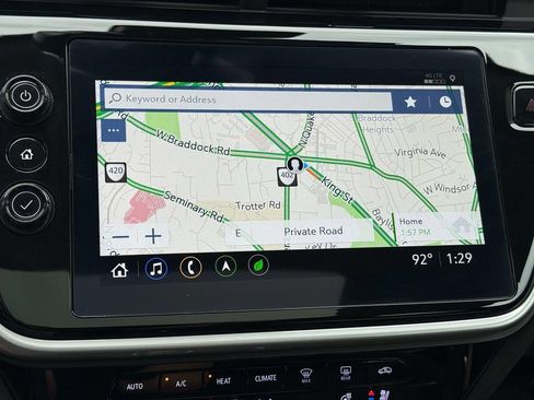 Used 2023 Chevrolet Bolt EUV Premier w/ Sun & Sound Package FWD image 6