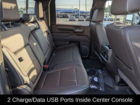 Used 2026 GMC Sierra 2500 Denali w/ Technology Package AWD/4WD image 32