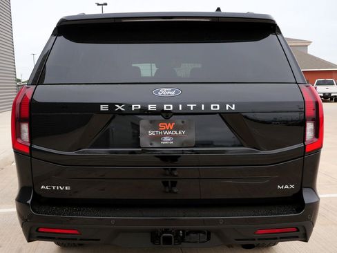 New 2026 Ford Expedition Max Active AWD/4WD image 5