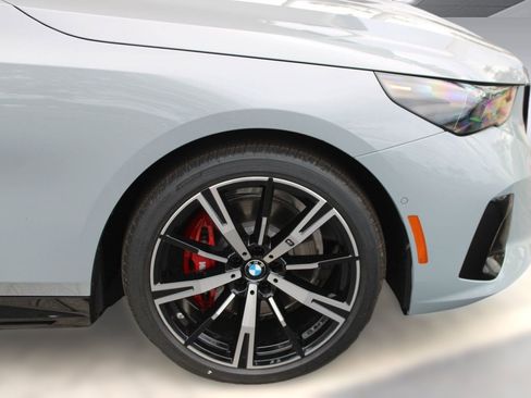 New 2026 BMW 530i w/ M Sport Package image 12
