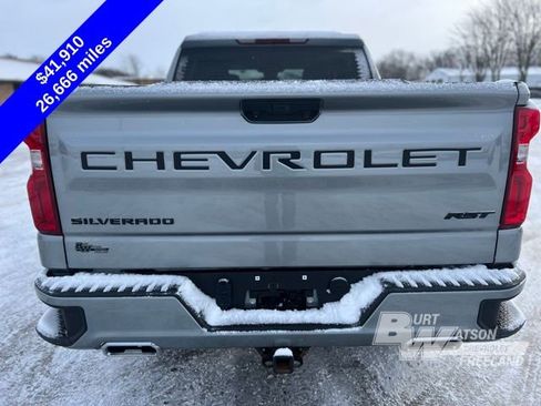Used 2023 Chevrolet Silverado 1500 RST image 5