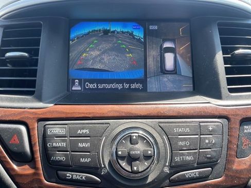 Used 2017 Nissan Pathfinder Platinum w/ Family Entertainment Package image 23