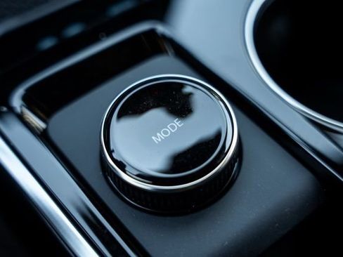 New 2026 Chevrolet Equinox ACTIV FWD image 23