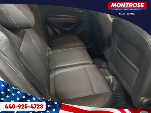 Used 2022 Chevrolet Trax LT w/ LT Convenience Package image 29