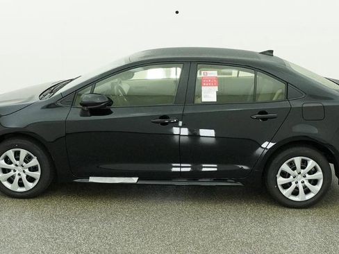 New 2026 Toyota Corolla LE FWD image 21