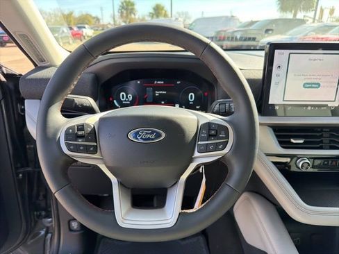 New 2026 Ford Explorer Active w/ Active Comfort Package image 20