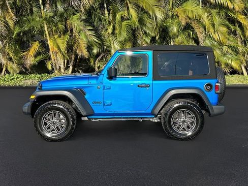 Used 2024 Jeep Wrangler Sport S image 8